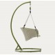Silla colgante Aliga en aluminio y ratán verde VeryForma